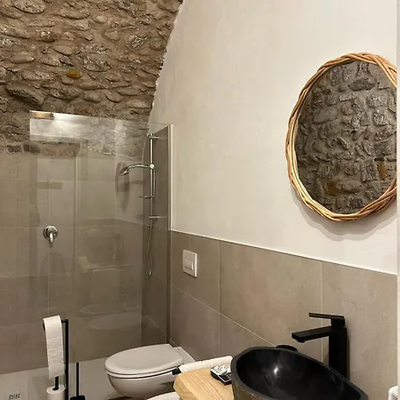 Antica Corte Apartment *